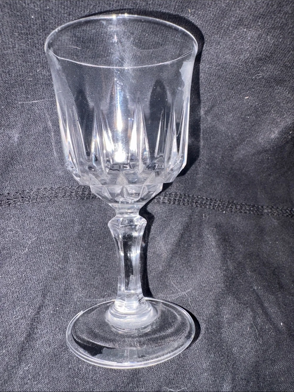 Crystal d'Arques-Durand St. Germain Clear Wine Glass - Clear set of 8 for 30